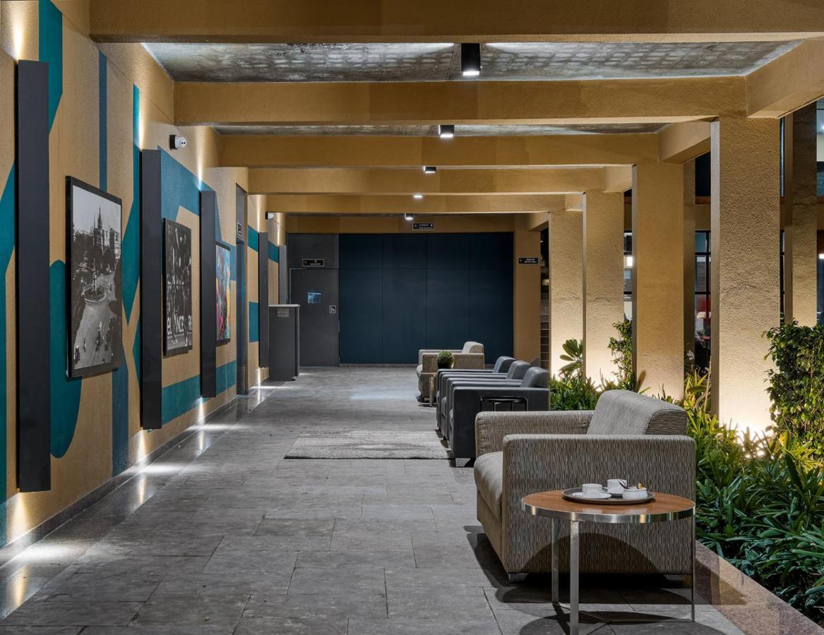 Hotel Mayur Express Sangamner Zewnętrze zdjęcie